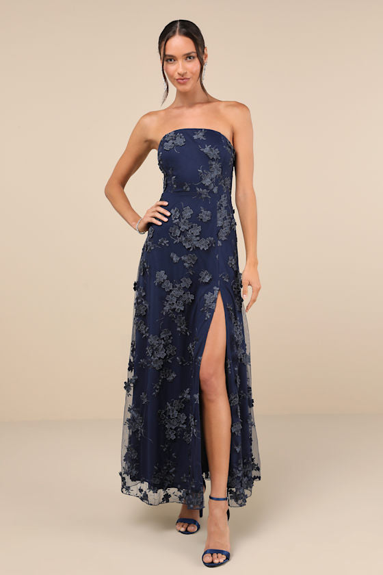 Rare Presence Black 3D Floral Embroidered Maxi Dress