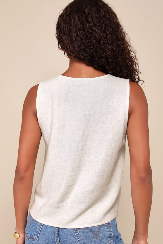 Casually Sophisticated Blue Linen Button-Front Top