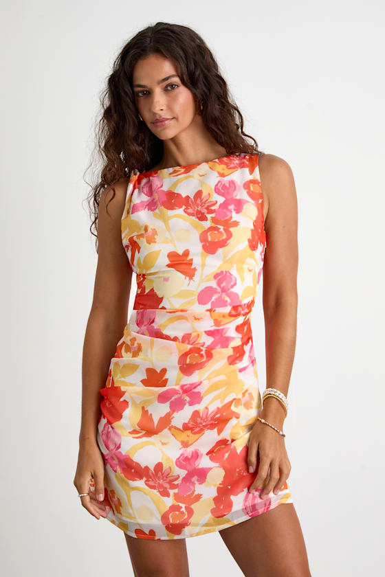 Roanes Magenta Floral Boat Neck Pleated Mini Dress
