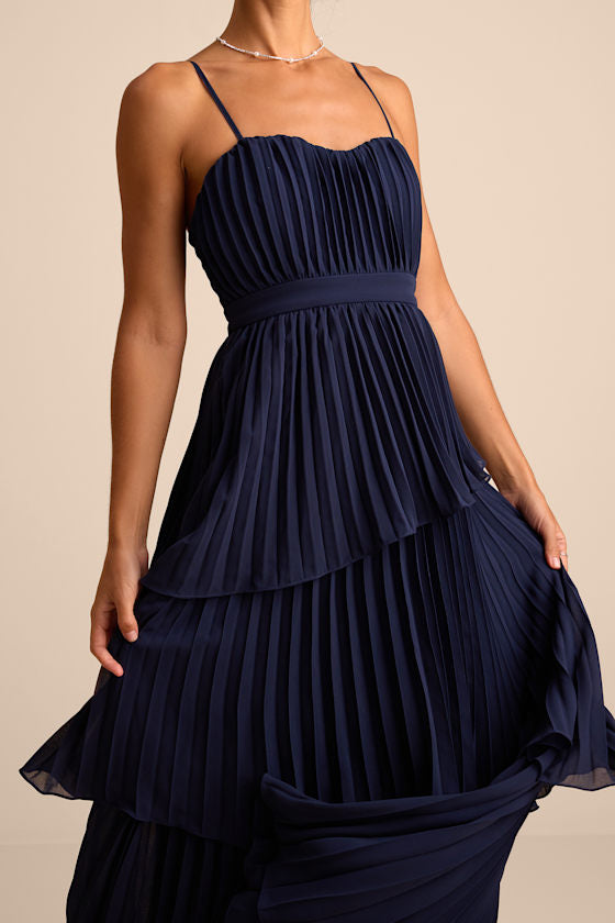 Jehona Emerald Green Pleated Tiered Maxi Dress