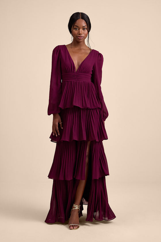Graceful Finesse Black Pleated Long Sleeve Maxi Dress