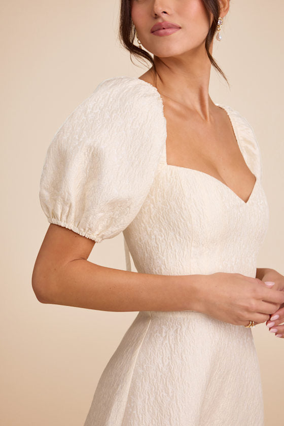 Melly Ivory Textured Jacquard Puff Sleeve Midi Dress
