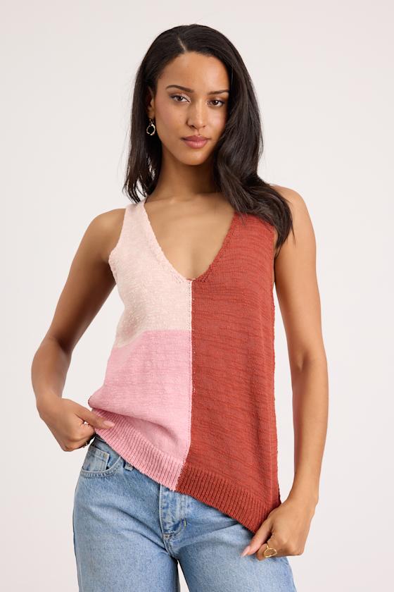 Modern Look Ivory and Grey Color Block Sweater Knit Tank Top