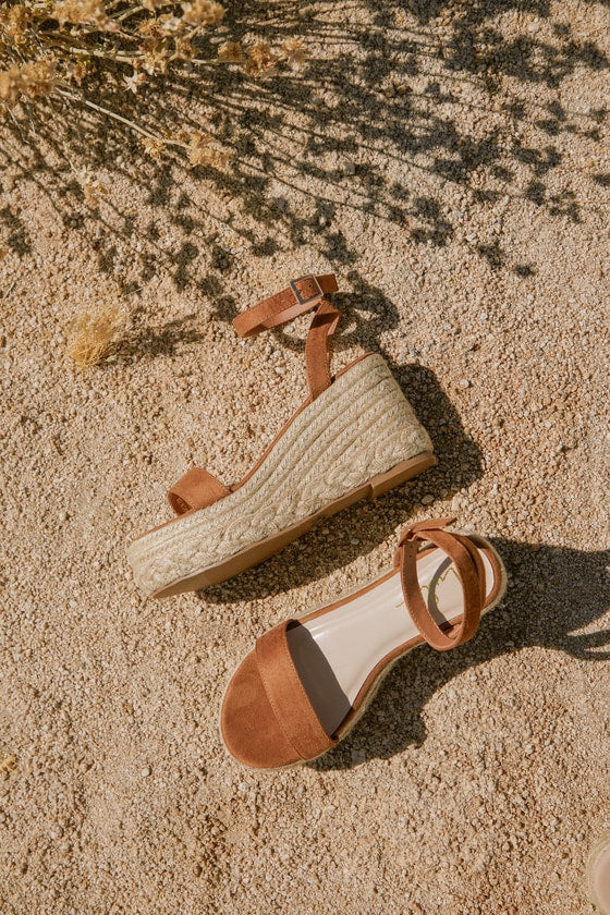Cesilie White Ankle Strap Platform Espadrille Wedges