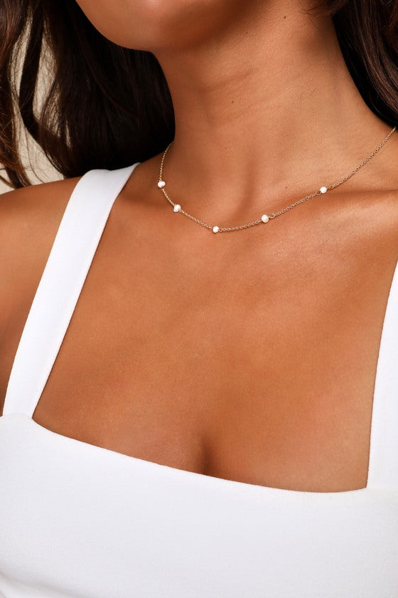 Perfectly Pretty Gold and Pearl Necklace #Color_Gold and Pearl