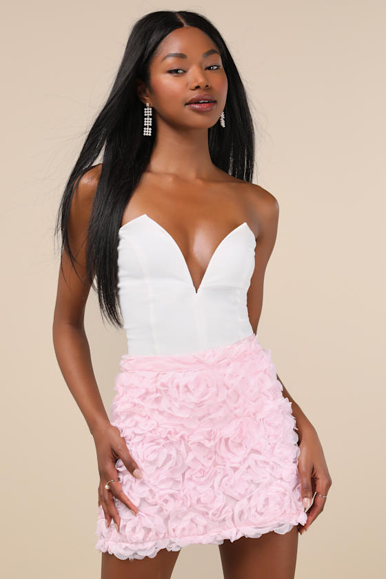 Immaculate Charm Pink 3D Floral Bodycon Mini Skirt