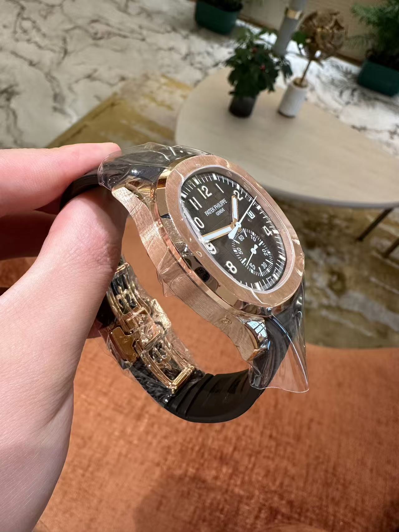 Patek Philippe 5968R-001 Rose Gold Aquanaut Chronograph 42mm case diameter