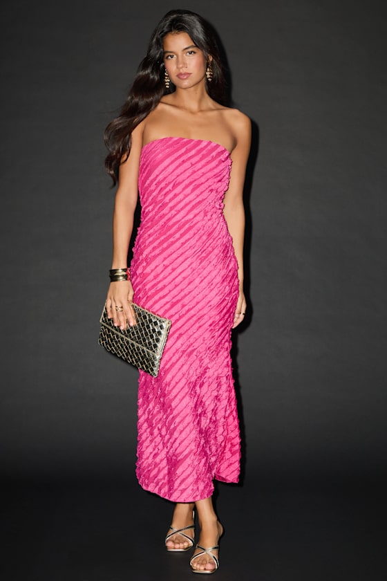 Faelyn Yellow Strapless Ruffled Midi Dress #Color_Magenta