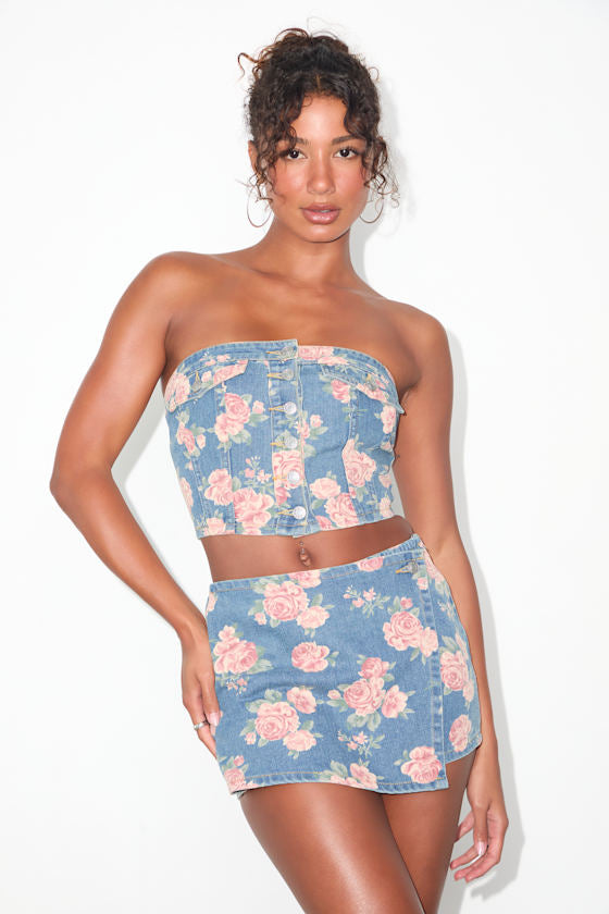 Ophirah Light Wash Floral Denim Strapless Crop Top #Color_Light Wash Floral