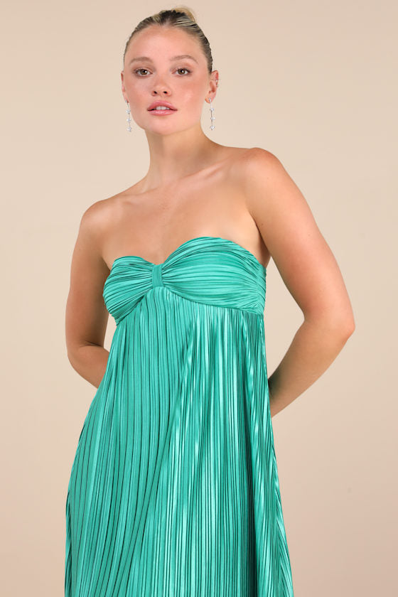 Whimsical Beauty Emerald Green Satin Plisse Strapless Maxi Dress