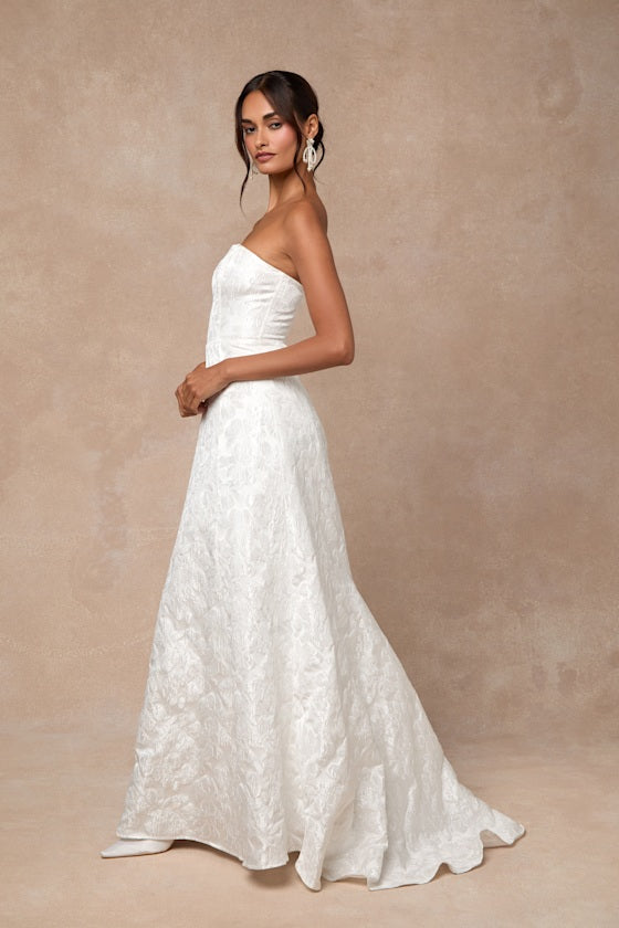 Tressa White Floral Jacquard Strapless Maxi Dress #Color_White
