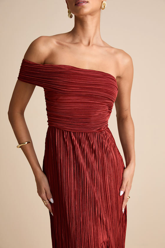 Poised Performance Rust Red Plisse One-Shoulder Maxi Dress #Color_Rust Red