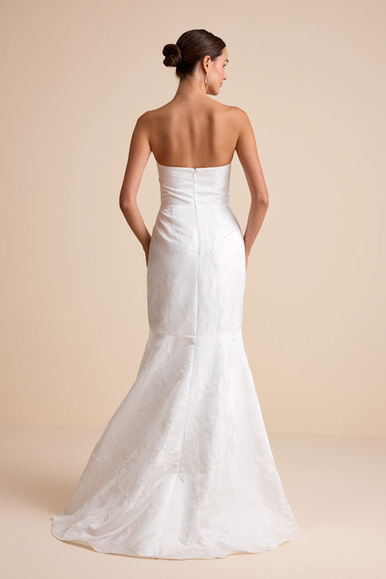 Cagney White Floral Jacquard Strapless Trumpet Maxi Dress