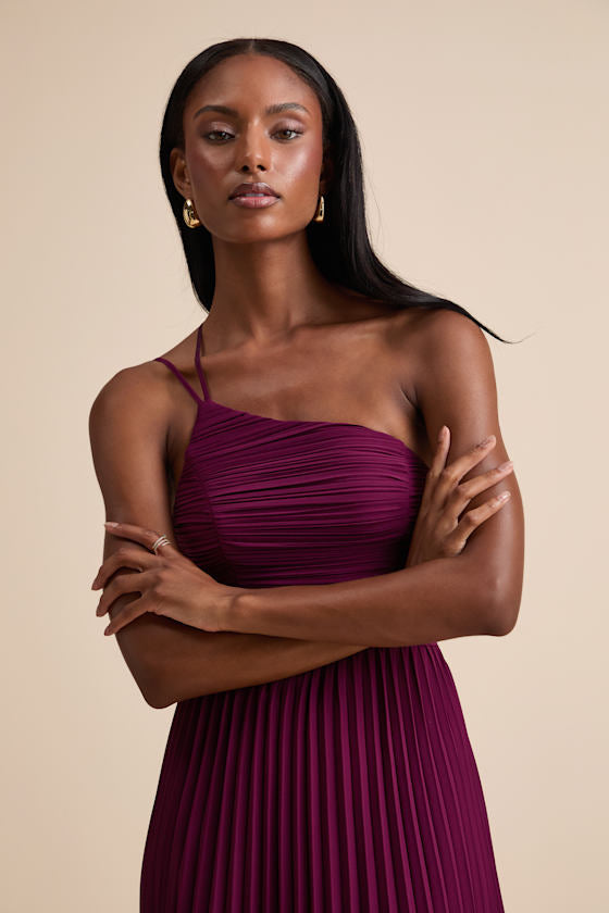 Wondrous Muse Plum Pleated One-Shoulder Midi Dress #Color_Plum