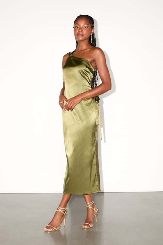 Yvonne Light Pink Satin One-Shoulder Midi Dress