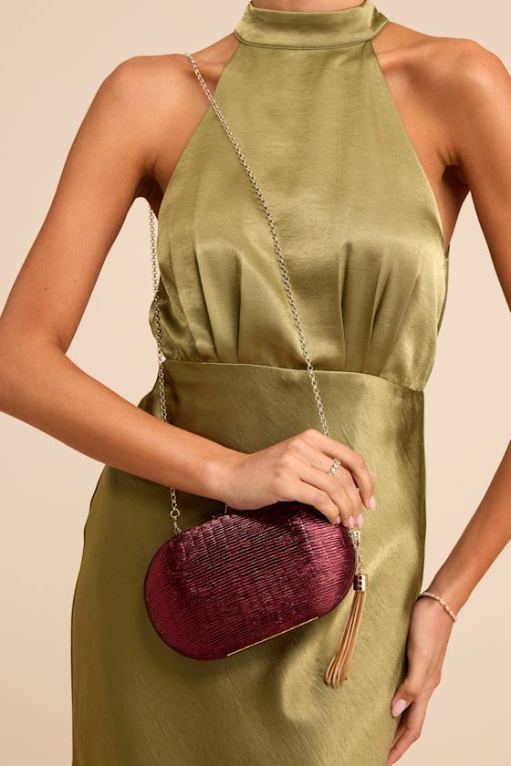 Sansone Wine Red Textured Clutch