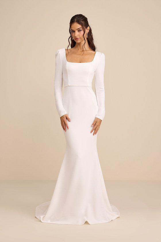 Jilla White Backless Long Sleeve Maxi Dress #Color_White