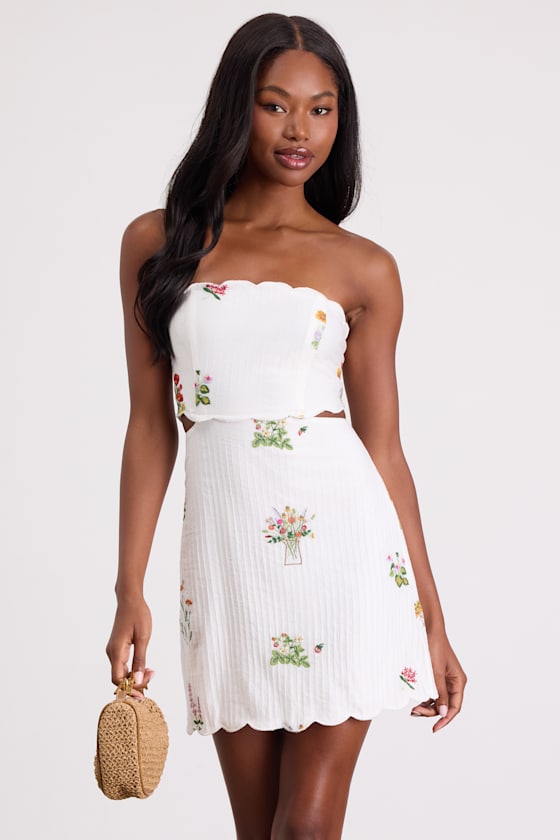 Alex White Embroidered Cutout Mini Dress #Color_White