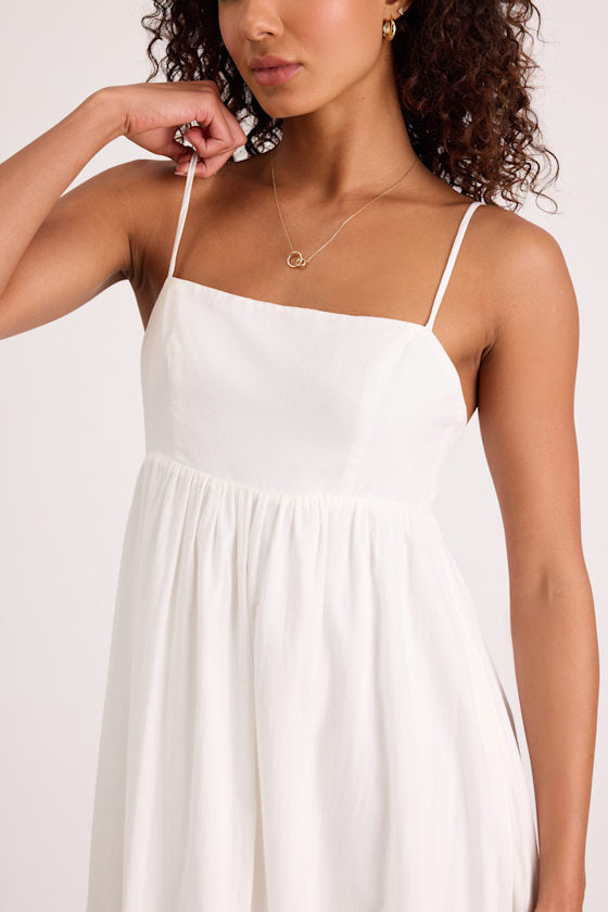 Janie White Backless Maxi Dress #Color_White
