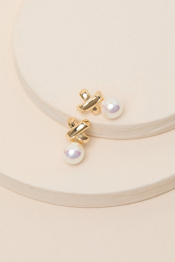 Arabeth 14KT Gold Pearl Stud Earrings #Color_Gold