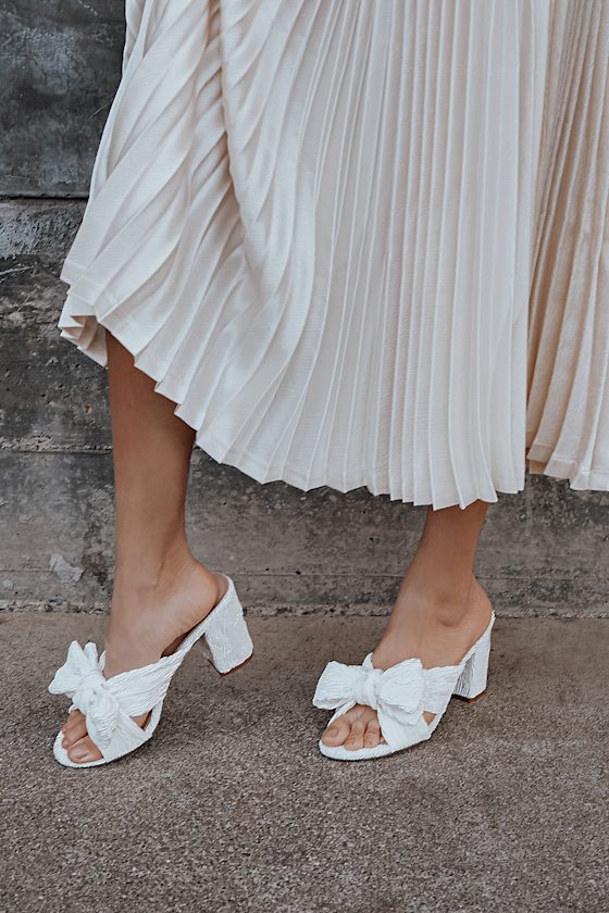 Dorothea Ivory Knotted High Heel Sandals #Color_Ivory
