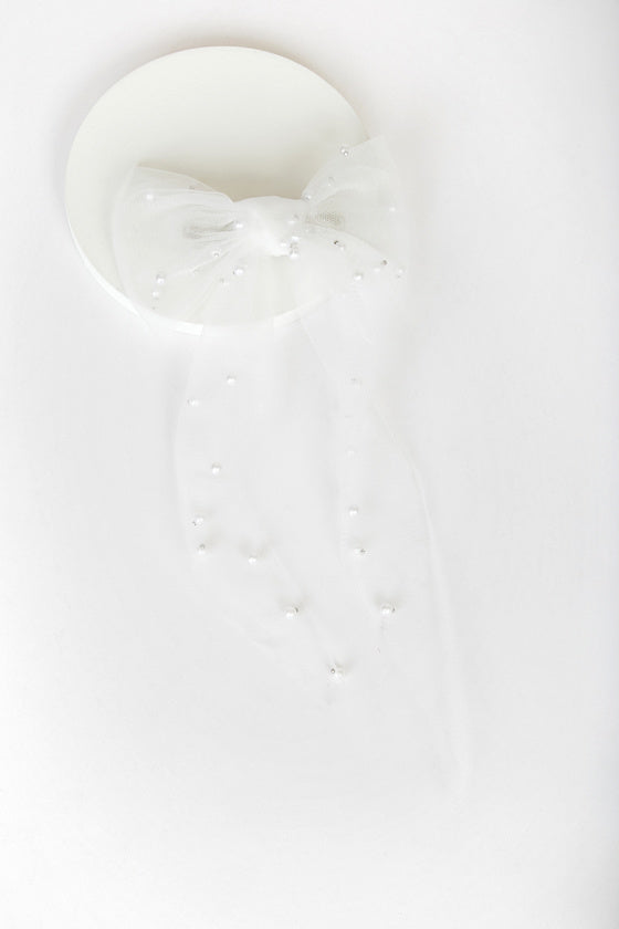 Mariella White Pearl Tulle Bow