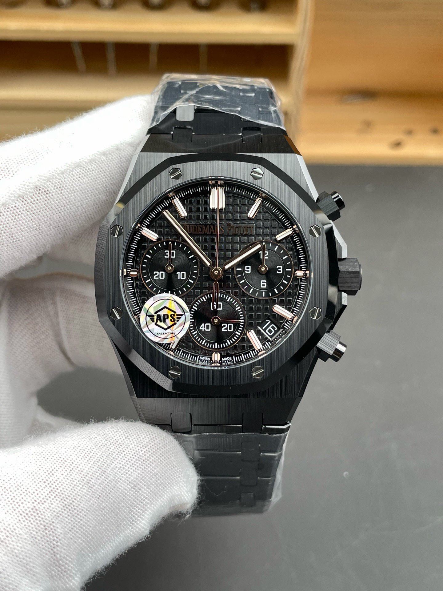 Royal Oak Series Watch 26240 "Black King Kong" (with warranty card) / 41mm