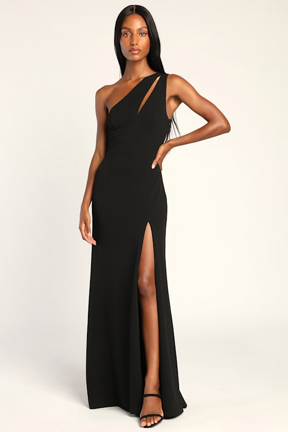 Enchanted Energy Black One-Shoulder Maxi Dress #Color_Black