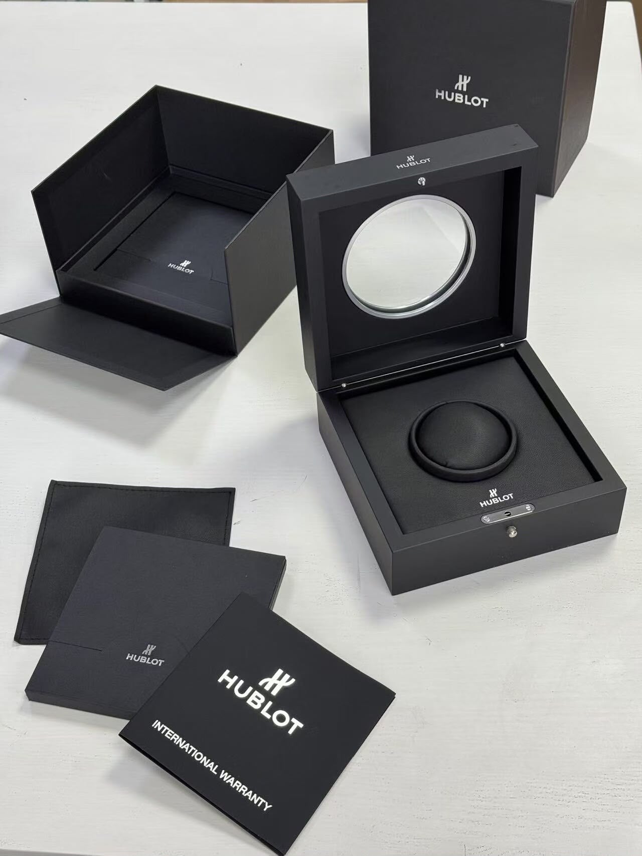 Hublot King Power Carbon Fiber 48mm Men's Watch