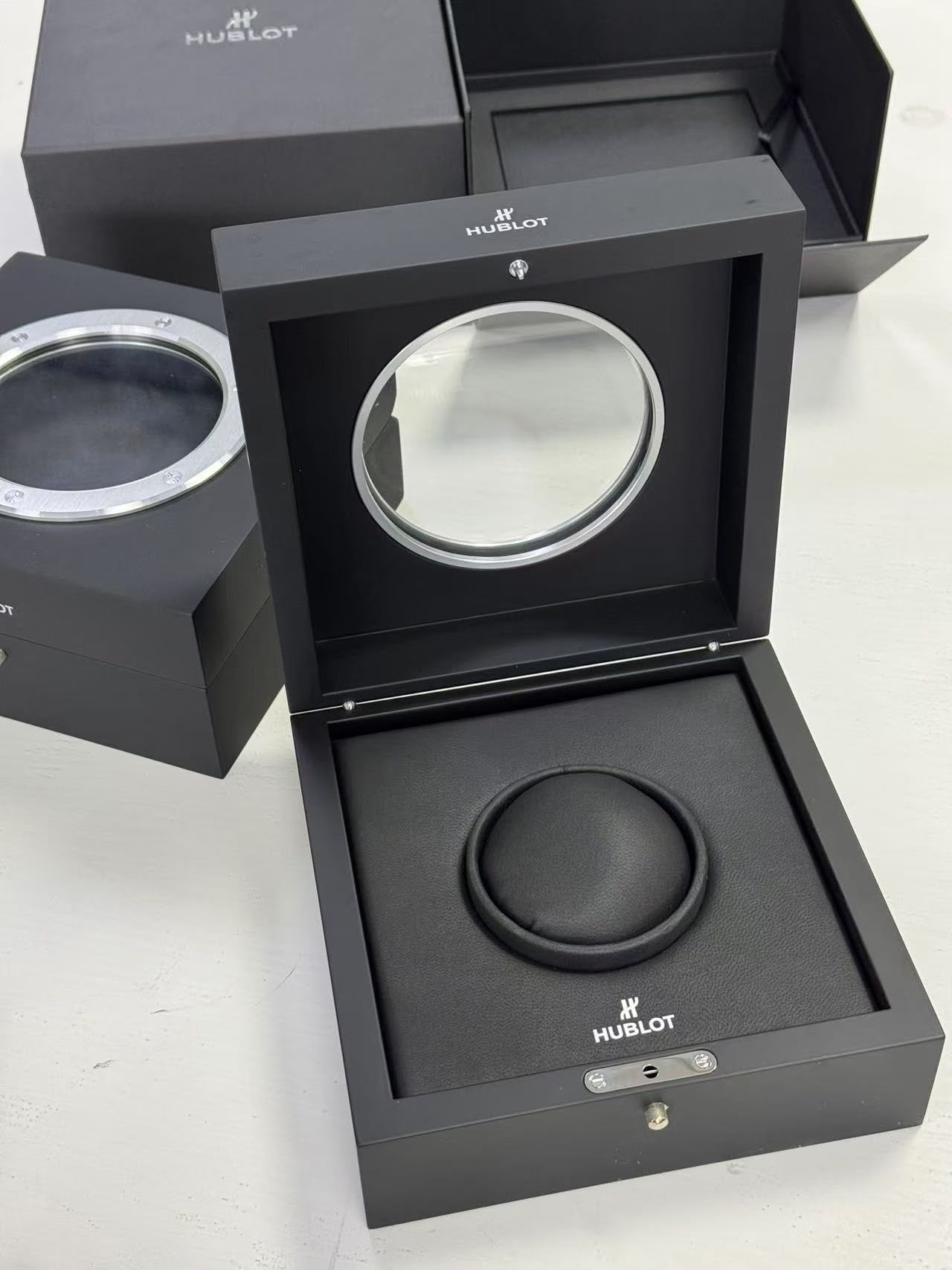 Hublot King Power Carbon Fiber 48mm Men's Watch